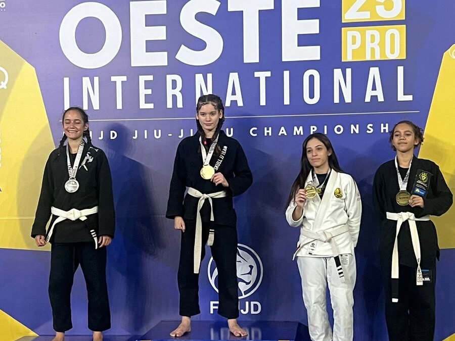 Jiu-Jitsu em Brasília – Nossa Associação conquista 8 ouros no Centro-Oeste Pro International 2025